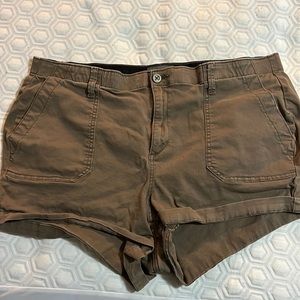 Torrid Short